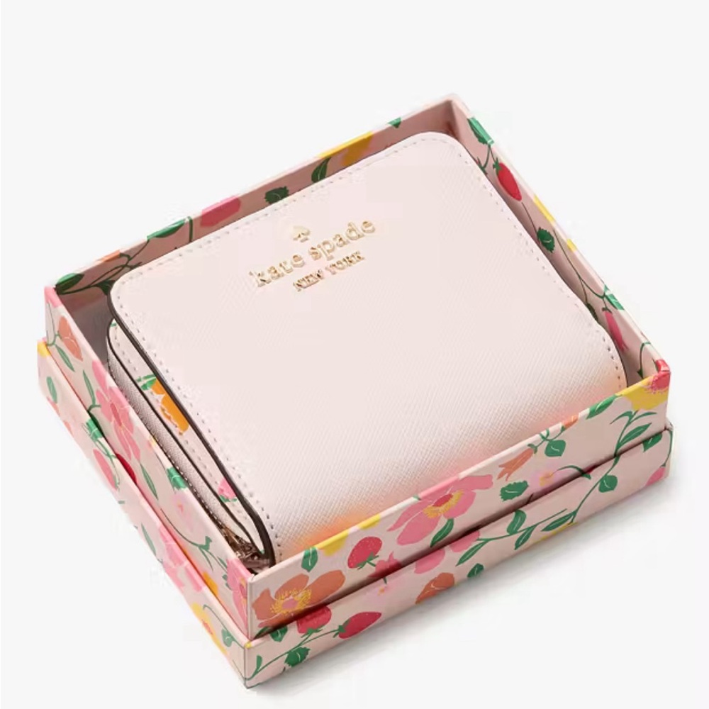 Kate Spade New In Box Madison Strawberry Garden Small Zip Around Bifold Wallet - Picture 14 of 16